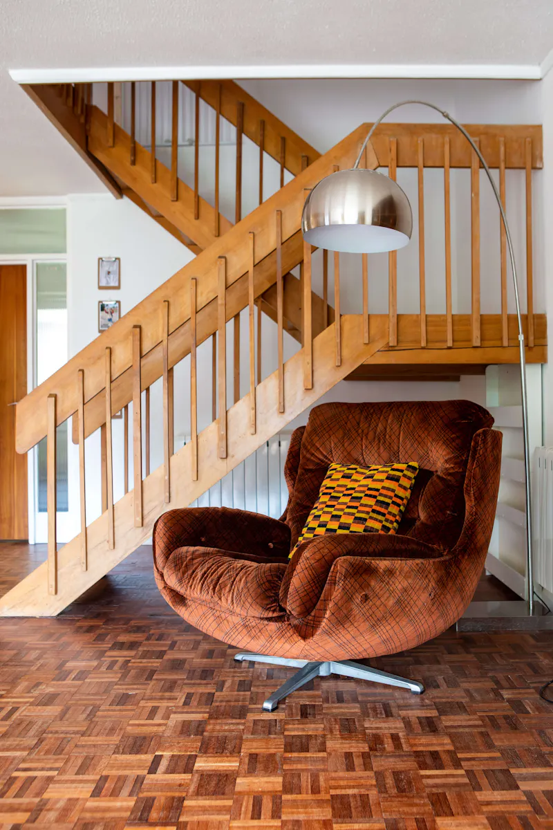 Mid-century modern in Burnham, D2815 (photo 4)