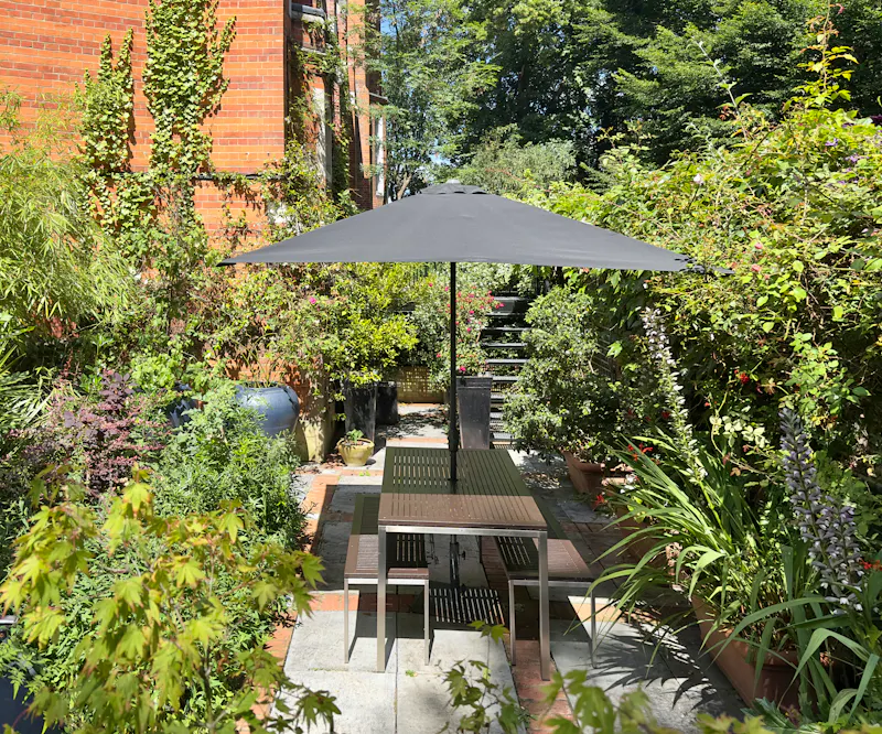 Terrace/Patio at Camberwell Converted Chapel, F1256 (photo 33)