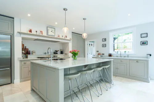 Victorian villa in Ascot, B2078