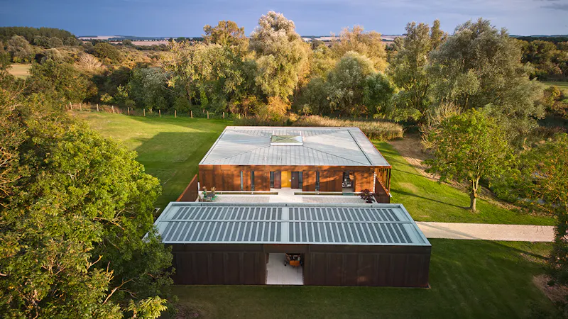 Views - country at Sleek steel Cambridge House, K510 (photo 86)