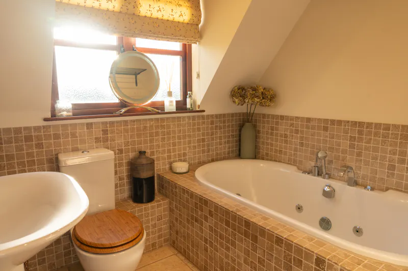 Tiled at Cosy Surrey Cottage, C947 (photo 17)