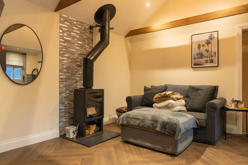 Cosy Surrey Cottage, C947 (photo 15)