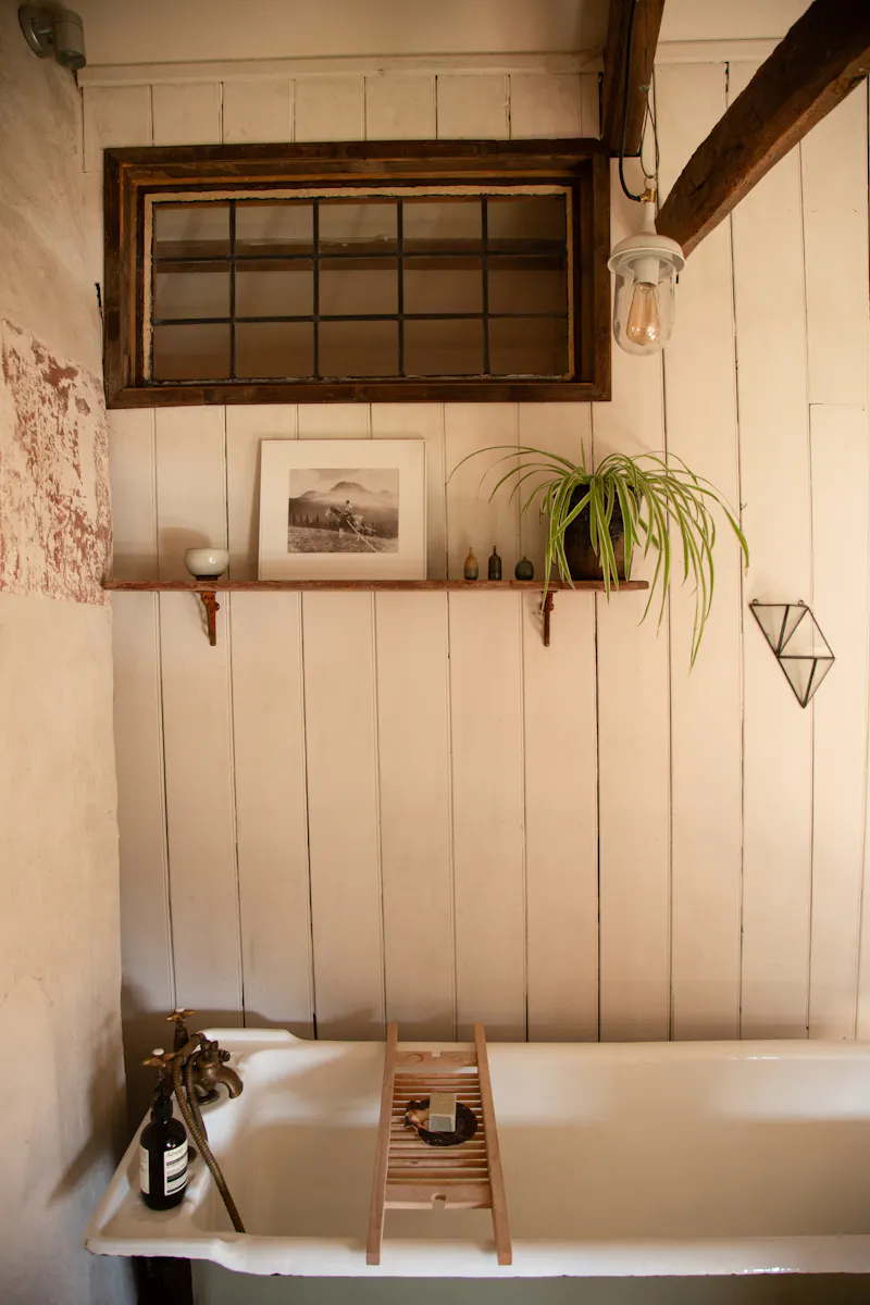 Bathroom at Remote Welsh Cottage and Cabin, C945 (photo 28)