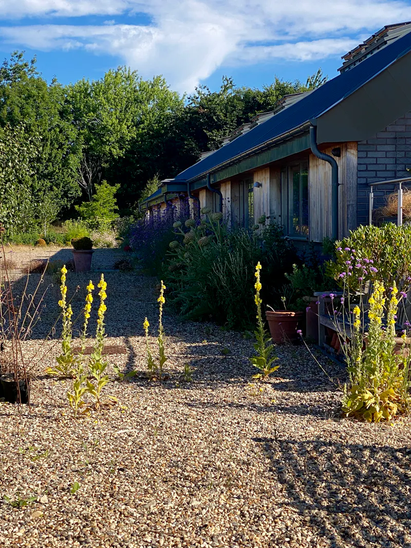 Converted Nissen Retreat Essex, D2812 (photo 14)