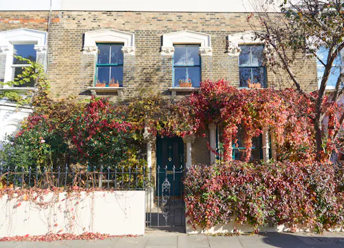 Stunning Highbury Townhouse, B2073