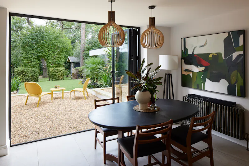 Dining room at Contemporary Garden Dulwich Flat, F993 (photo 5)