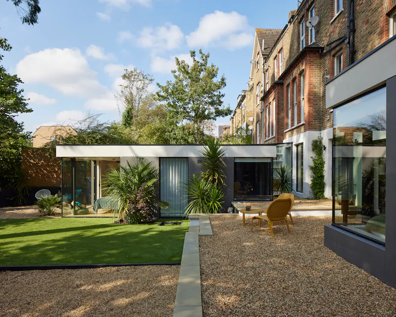 Terrace/Patio at Contemporary Garden Dulwich Flat, F993 (photo 26)