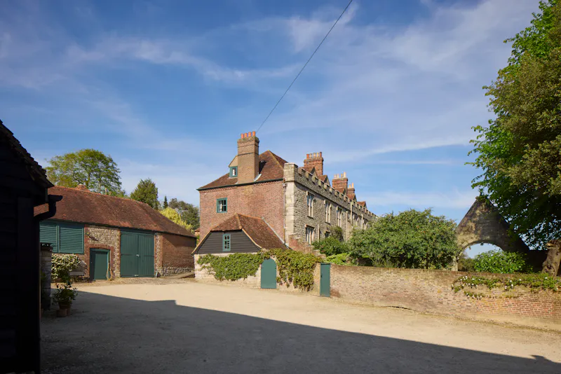 Elizabethan Maidstone manor, M11 (photo 43)