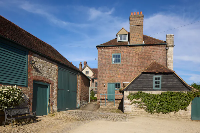 Stable / Outbuildings at Elizabethan Maidstone manor, M11 (photo 44)