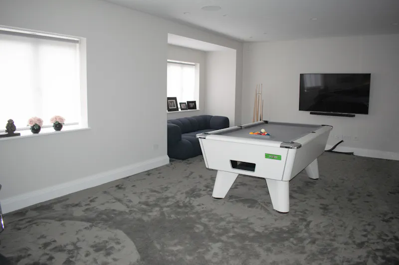 Games room at Striking Mill Hill Mansion, D2811 (photo 17)