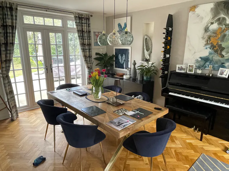 Piano at Modern Bromley Farmhouse, B2071 (photo 14)
