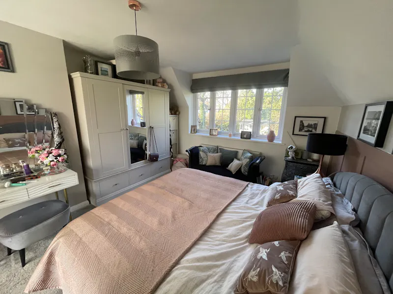 Modern Bromley Farmhouse, B2071 (photo 29)