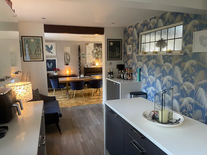 Modern Bromley Farmhouse, B2071 (photo 11)