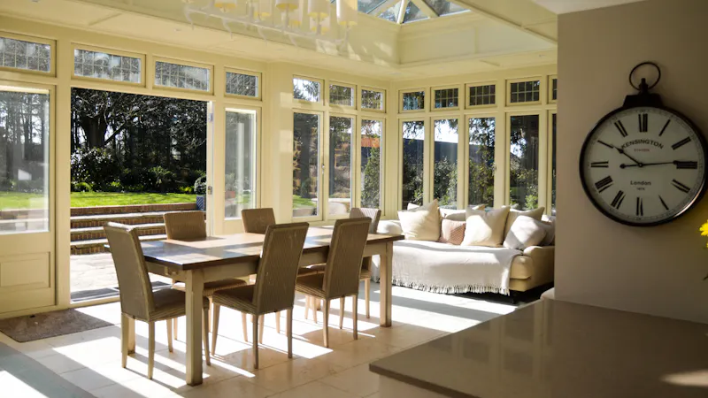 Conservatory at Stately Bedfordshire Manor, H193 (photo 5)