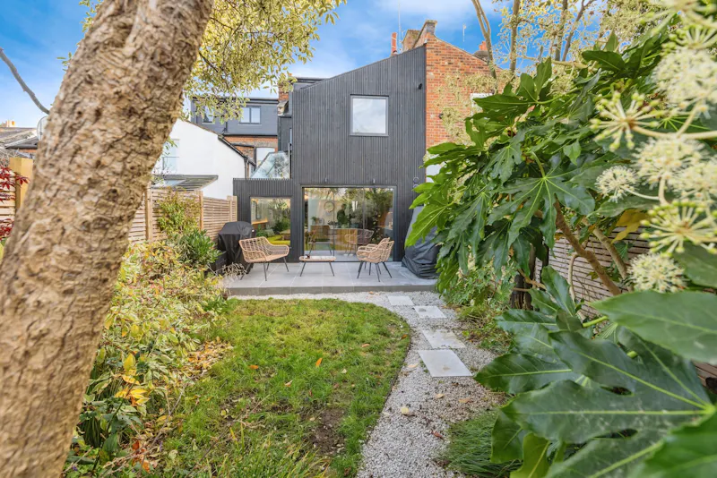 Garden at Smart Harringay Terrace, B2074 (photo 25)