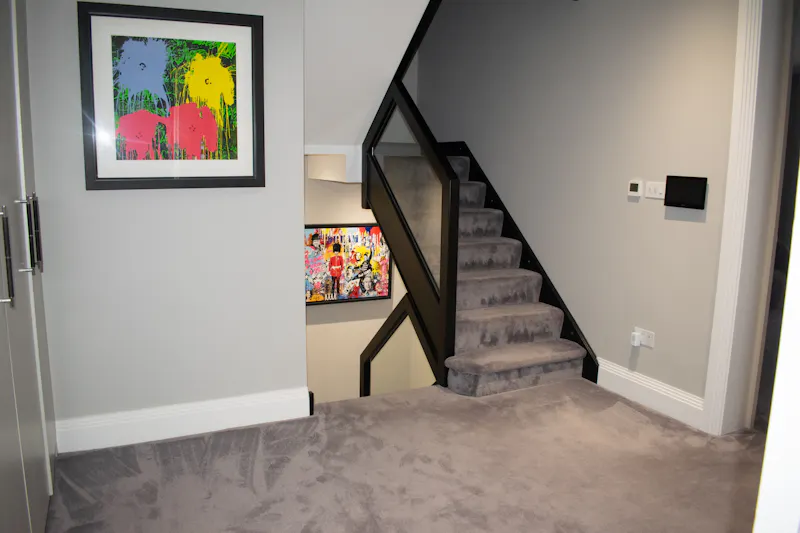 Staircase at Striking Mill Hill Mansion, D2811 (photo 8)