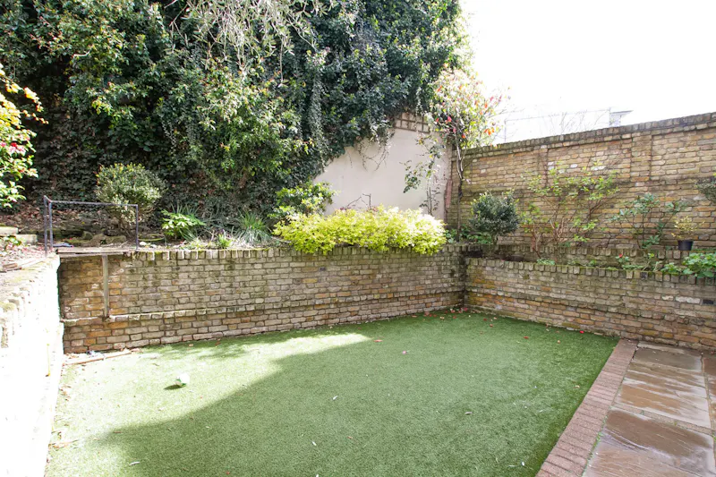 Stunning Highbury Townhouse, B2073 (photo 38)