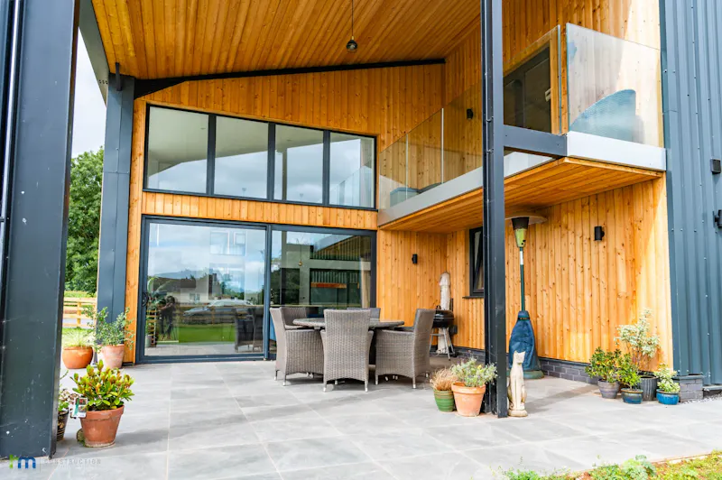 Stylish Somerset Barn Conversion, L763 (photo 44)