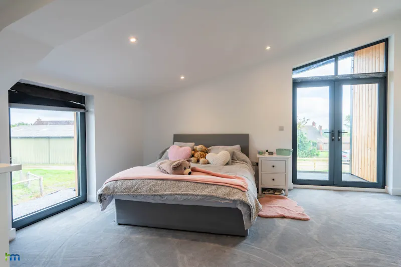 Stylish Somerset Barn Conversion, L763 (photo 33)
