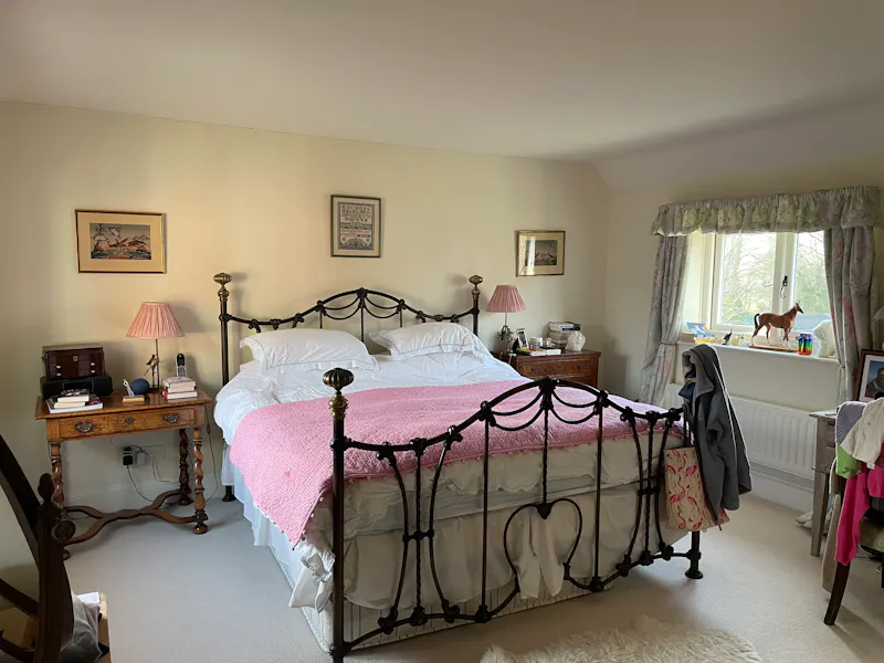 Bedroom - main at Devizes country home & barn, M367 (photo 22)
