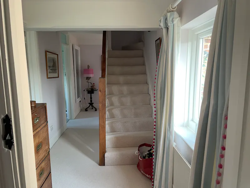 Staircase at Devizes country home & barn, M367 (photo 5)