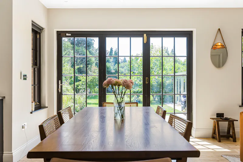 Elegant Radlett double-fronted home, D2813 (photo 7)