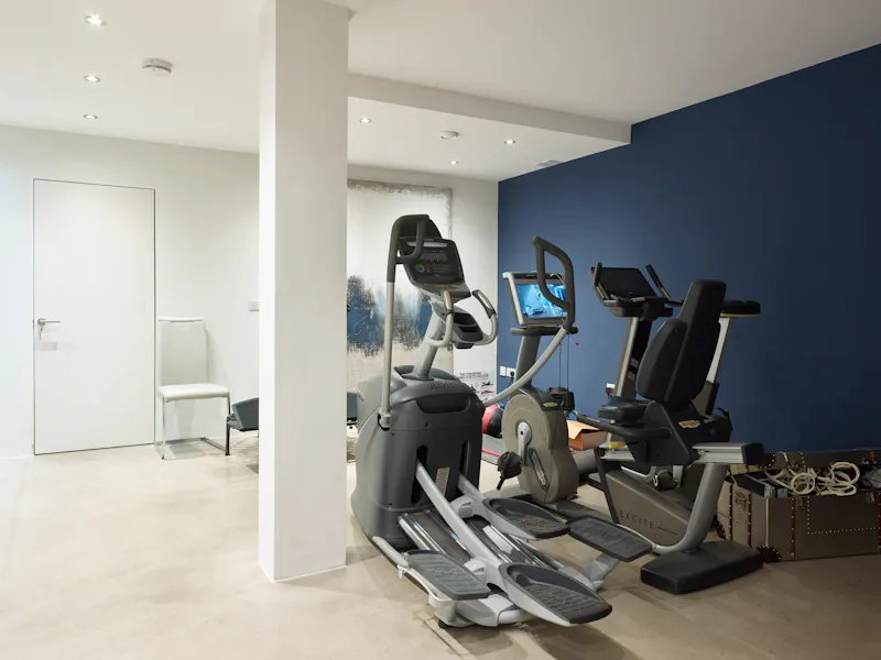 Gym at Stunning modern house Hempstead, D2592 (photo 34)