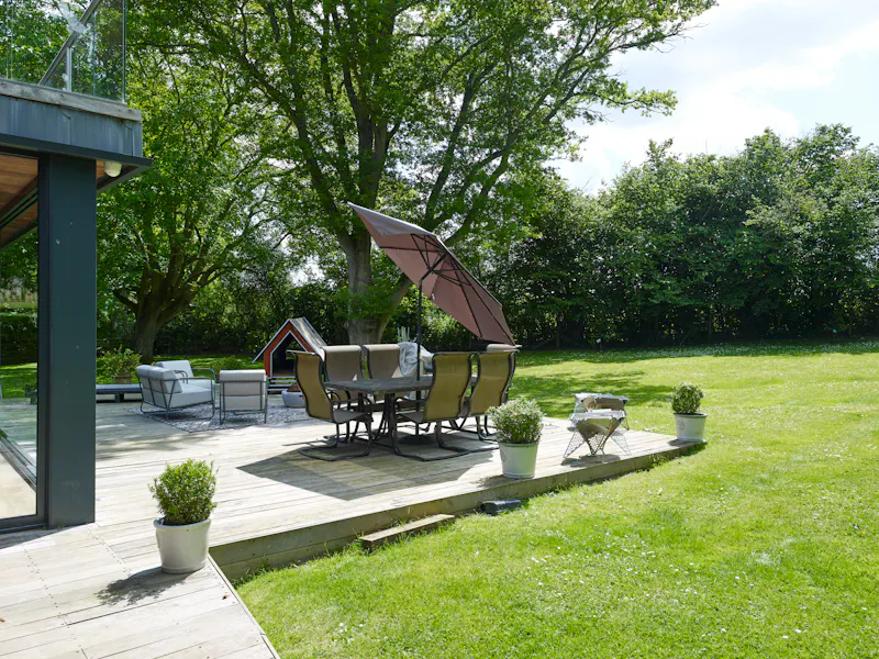 Terrace/Patio at Stunning modern house Hempstead, D2592 (photo 44)