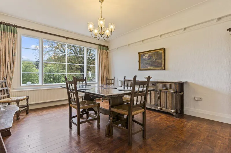Floor - wooden at 1930's Suburban Notts Home, D2814 (photo 5)