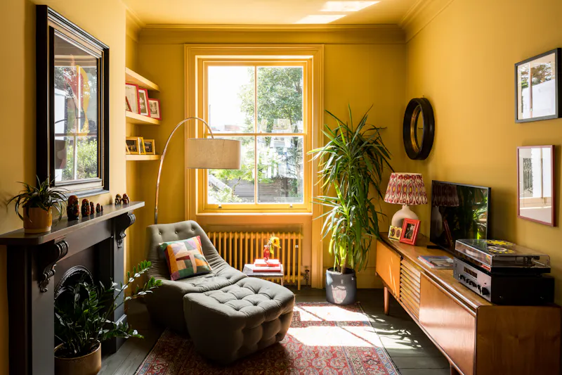 Sitting room at Tonal Dalston Terrace, B2075 (photo 4)