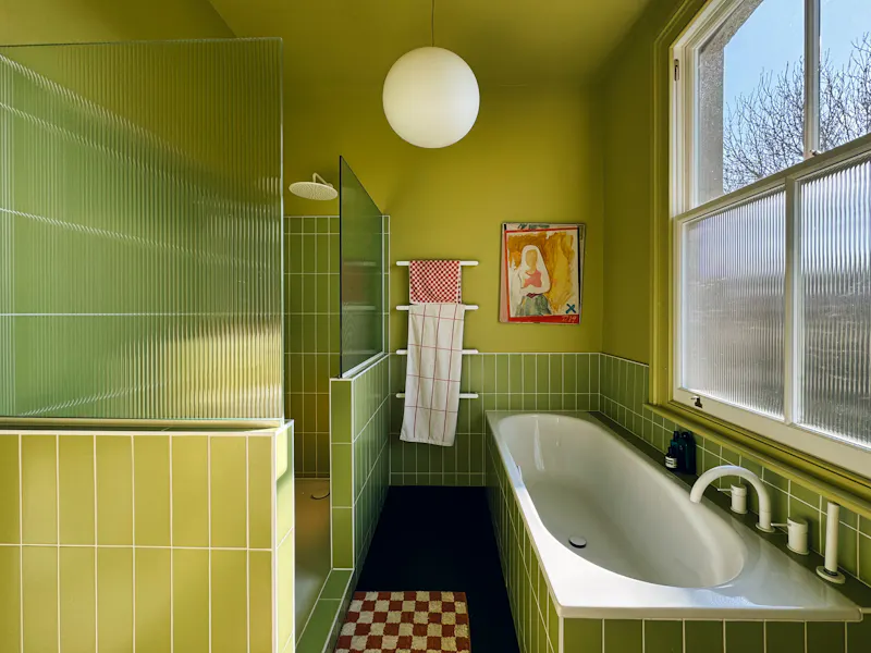 Bath at Tonal Dalston Terrace, B2075 (photo 20)