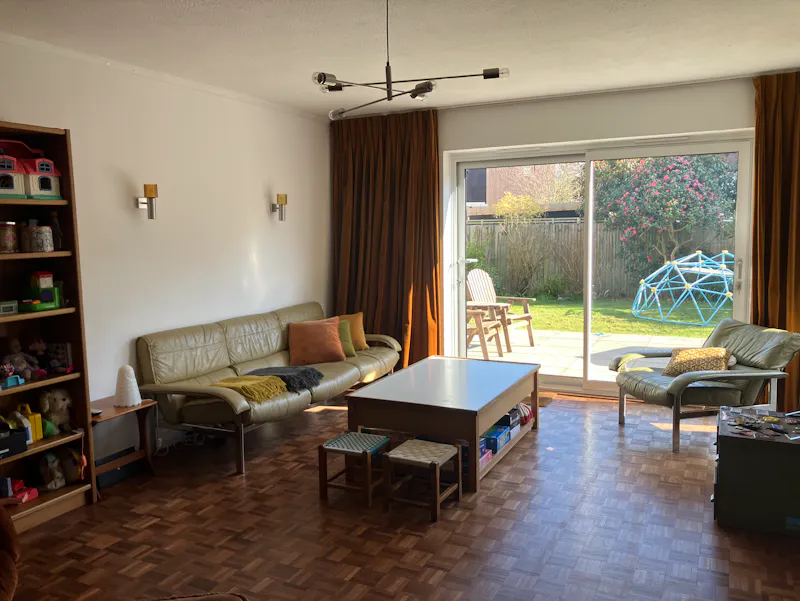 Mid-century modern in Burnham, D2815 (photo 14)