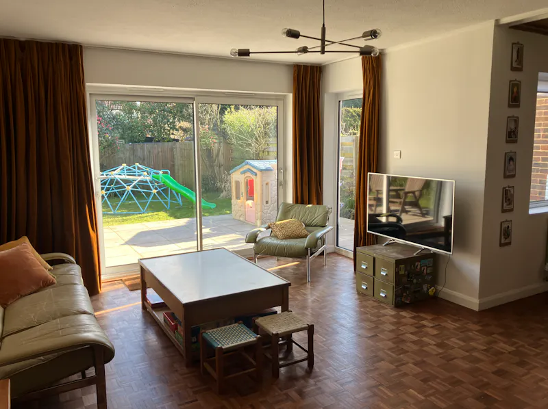 Mid-century modern in Burnham, D2815 (photo 15)