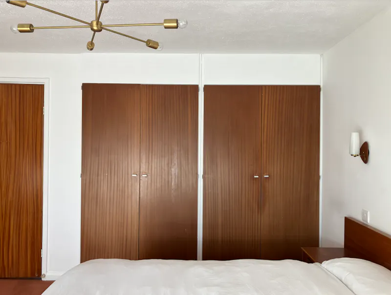 Mid-century modern in Burnham, D2815 (photo 19)