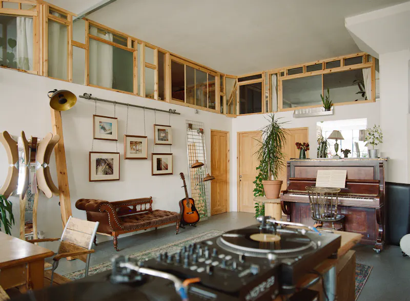 Open plan at Hackney Wick Loft Space, N562 (photo 1)