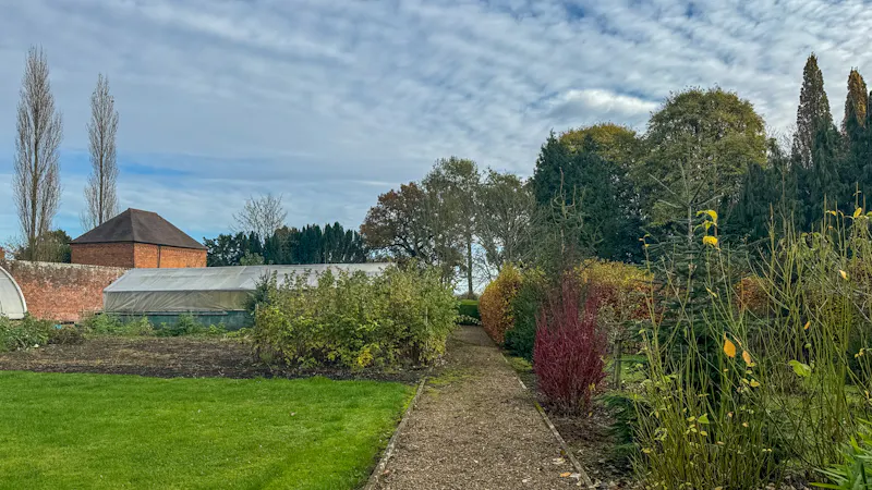 Grade II listed Chiltern Manor, A1651 (photo 85)