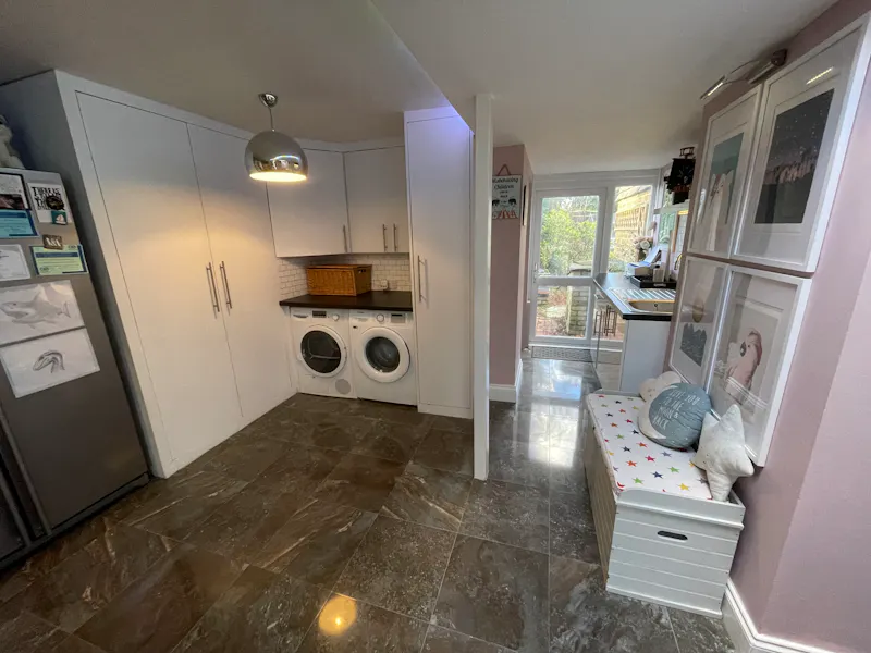 Modern Bromley Farmhouse, B2071 (photo 21)