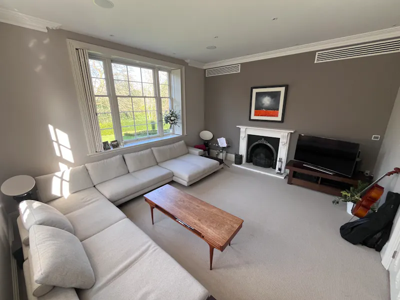 19th Century Gothic Kent Home, B2072 (photo 5)