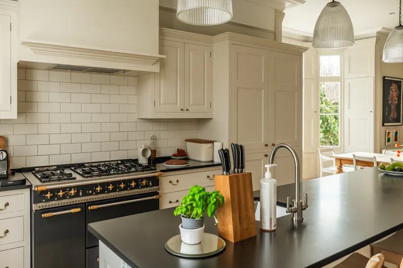 Light filled Putney Townhouse, A1450 (photo 17)