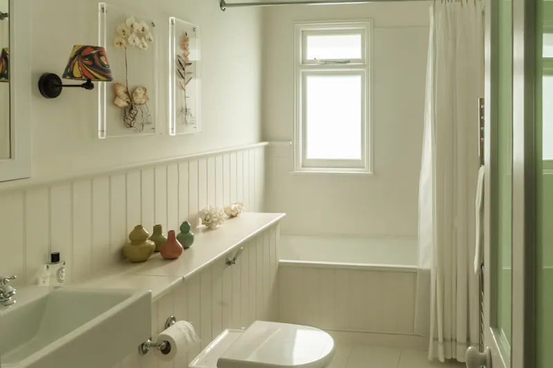 Bath at Light filled Putney Townhouse, A1450 (photo 33)