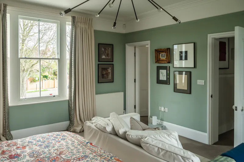 Light filled Putney Townhouse, A1450 (photo 37)