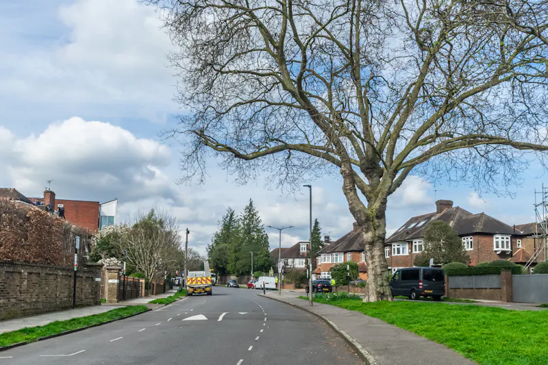 Light filled Putney Townhouse, A1450 (photo 77)