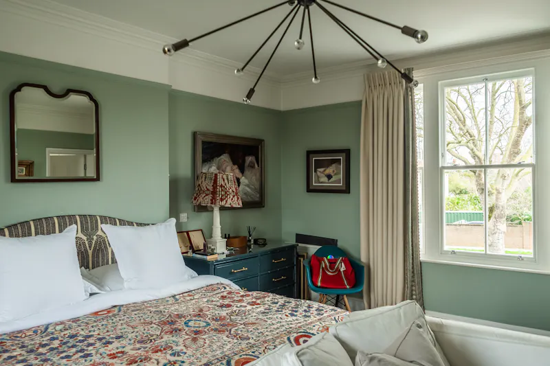 Light filled Putney Townhouse, A1450 (photo 36)