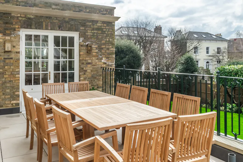 Light filled Putney Townhouse, A1450 (photo 54)