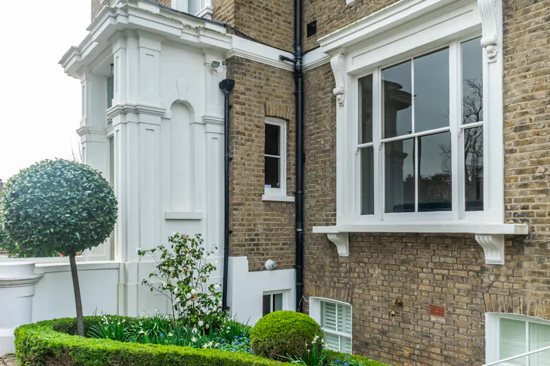 Light filled Putney Townhouse, A1450 (photo 67)
