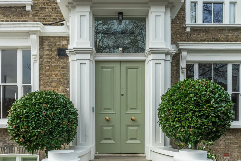 Light filled Putney Townhouse, A1450 (photo 66)