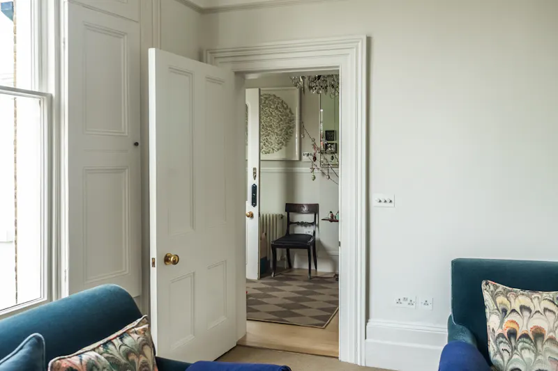 Light filled Putney Townhouse, A1450 (photo 10)