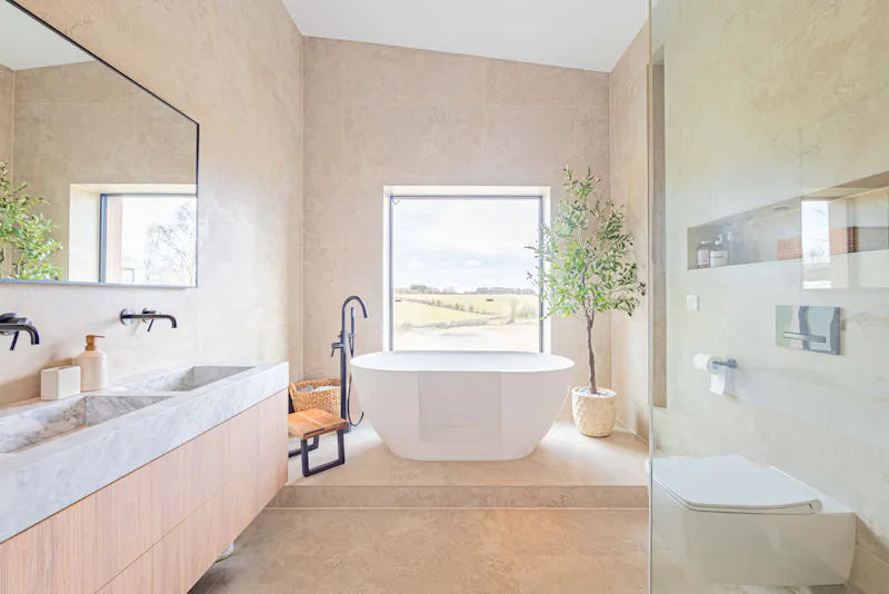 Luxurious Herts Farmhouse, L764 (photo 44)