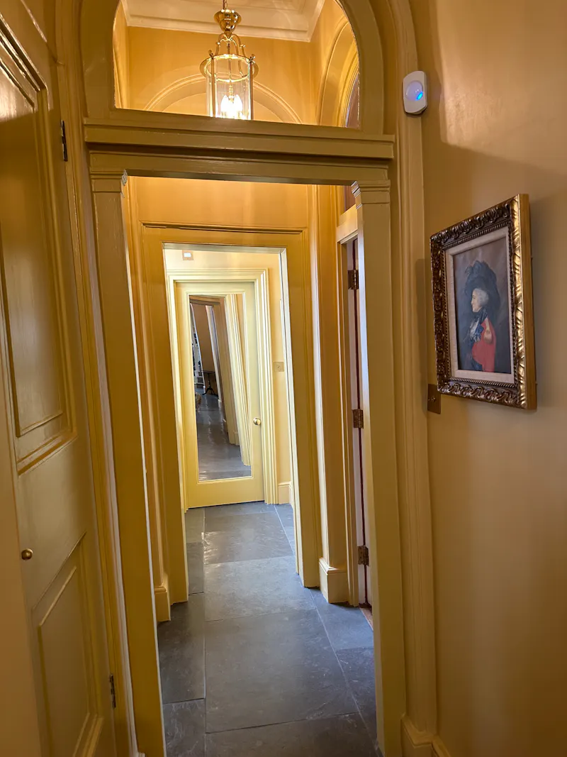 Corridor at Riverfront Twickenham house, A1652 (photo 45)