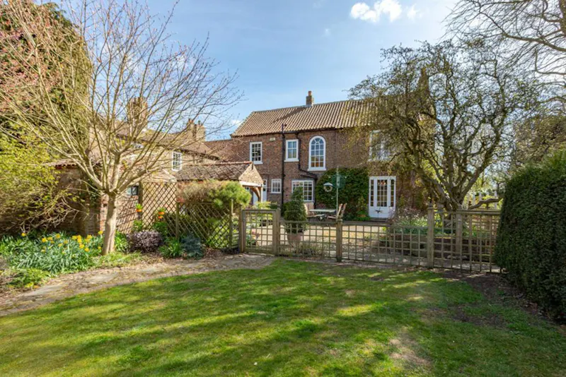 Georgian Darlington Home, A1653 (photo 26)